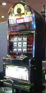 Golden Bugs [Model RR9-WH-002] the Slot Machine