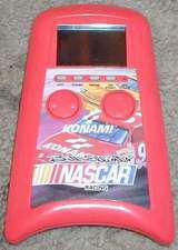 Bill Elliott's NASCAR Racing the Handheld game