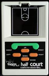 Half Court - Computer Basketball [Model 7-470] the Handheld game